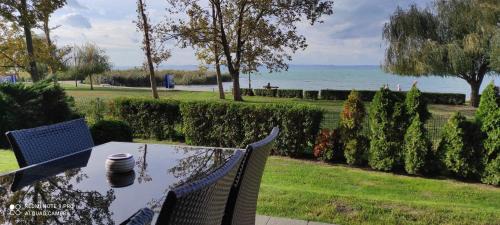 Siofok Aranypart Apartment | Panoráma Gold Wellness Apartman