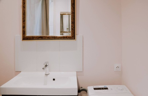 Saint-Martin-aux-Buneaux Apartment | Panoramic sea view - Plage des Petites Dalles - 6/7 pers