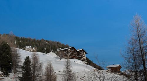 Arolla Apartment | Panorama 50