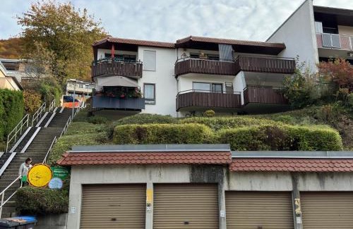 Bad Urach Apartment | Panorama Apartment mit Balkon