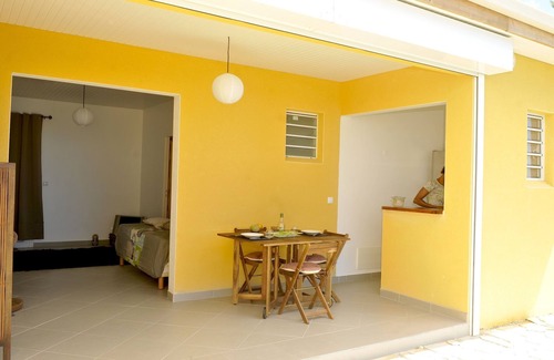 Bellefontaine House | Panorama Bungalow between Heaven and Earth