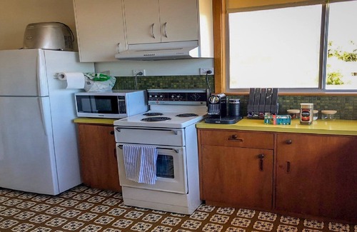 Lake Wangary House | Panorama Holiday Home on the Esplanade with big sunsets views are rare.
