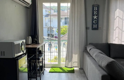 Ocho Rios Apartment | Panorama Ochi - Sand Castles B20