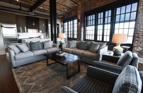 New Orleans Condo | Panorama Penthouse 360 view of Mississippi River