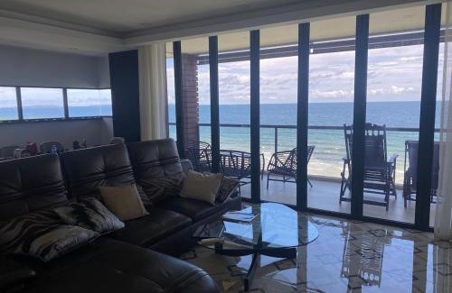 Kram Apartment | Panorama Seaview Suite Escape Front