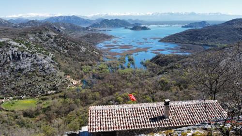 Karuc House | Panorama Stone Houses - Skadar Lake