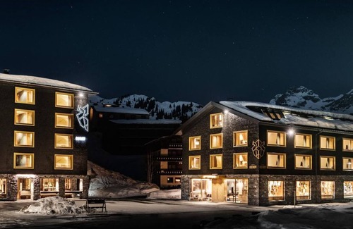 Warth House | Panorama Suite incl. breakfast - Berghotel Biberkopf