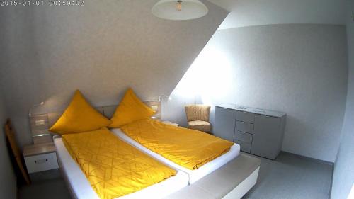 Zueschen Apartment | Panoramablick Ferienwohnung Luge Winterberg Sauerland