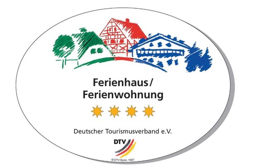 Schuttertal Apartment | Panoramaferienwohnung Monika mit Pool