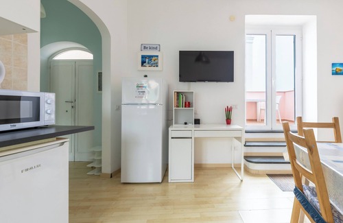 Forio Apartment | Panoramic Apartment at the Port of Forio D'Ischia