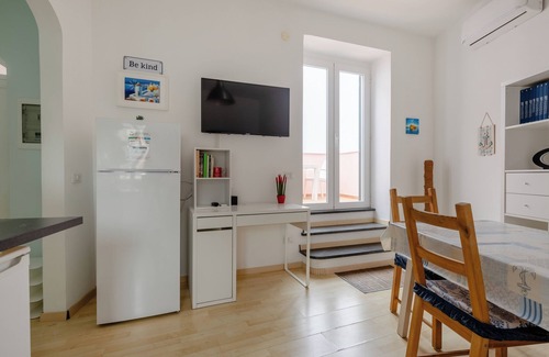 Forio Apartment | Panoramic Apartment at the Port of Forio D'Ischia