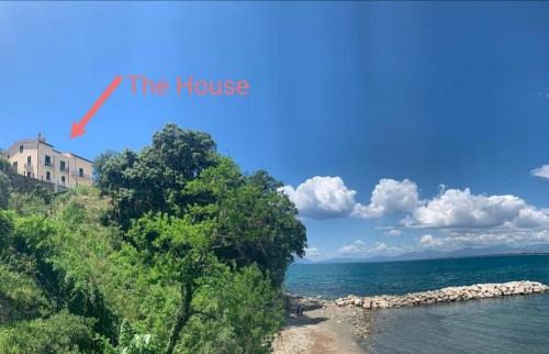 Agropoli Apartment | Panoramic Apartments in Villa in Center "The Beach and The Cliff" 1
