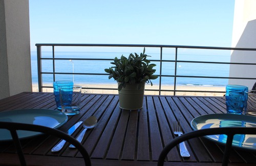 Divieto Apartment | Panoramic beachfront ideal for two couples