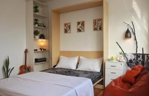 Zirakpur Apartment | Panoramic City Views -15th Floor Studio Apartment