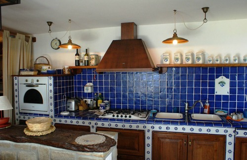 Castellabate Historic Centre Cottage | Panoramic Country House with Sea View in Cilento