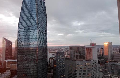 Puteaux Apartment | Panoramic great view