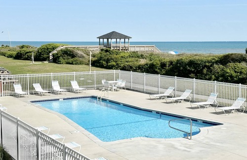 Atlantic Beach Condo | 🏖PANORAMIC OCEAN VIEW CONDO W/DIRECT ACCESS TO SECLUDED BEACH!