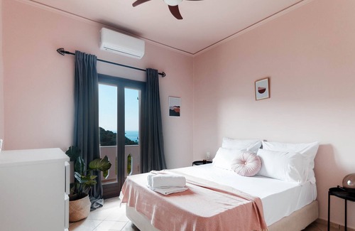 Parga Apartment | Panoramic ocean view apartment
