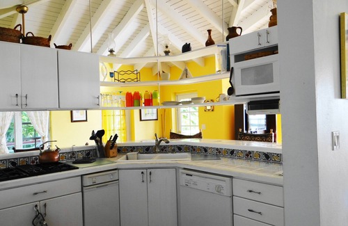 Estate Frenchman Bay House | Panoramic Ocean View.