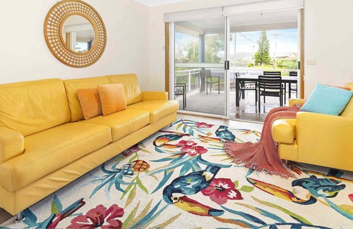 Malua Bay House | Panoramic Ocean Views - Malua Bay