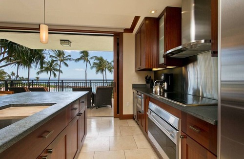 Ko Olina Condo | Panoramic Ocean Views B210: Luxury 2BR Beach Tower at Ko Olina & 1Free Parking