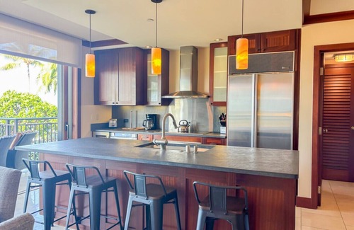 Ko Olina Condo | Panoramic Ocean Views B210: Luxury 2BR Beach Tower at Ko Olina & 1Free Parking