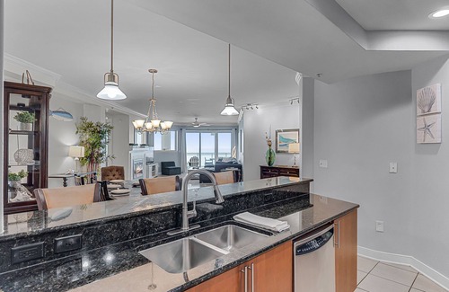 Daytona Beach Apartment | Panoramic Oceanview Penthouse Luxury Beach Condo