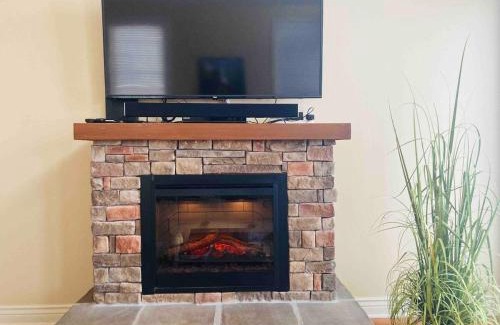 Indian Point Apartment | Panoramic Penthouse at SDC