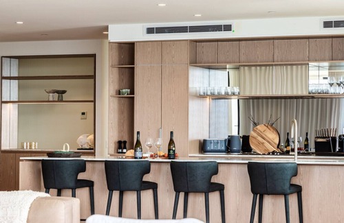 Palm Beach Apartment | Panoramic Penthouse Views