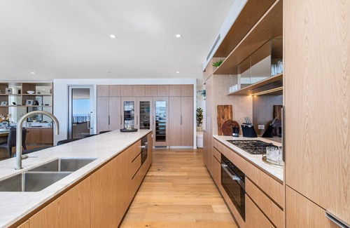 Palm Beach Apartment | Panoramic Penthouse Views