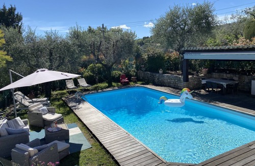 Le Rouret Villa | Panoramic sea & hill views, large swimming pool, poolhouse with BBQ