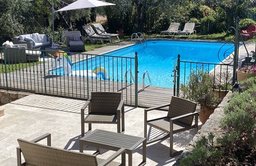 Le Rouret Villa | Panoramic sea & hill views, large swimming pool, poolhouse with BBQ