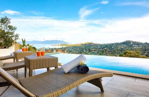 Plai Laem Villa | Panoramic sea view 4BR Private Pool-Near Chongmon Beach, Bophut Pier, Airport