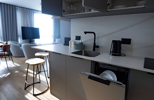 Netanya Apartment | Panoramic Sea View Luxury Suite