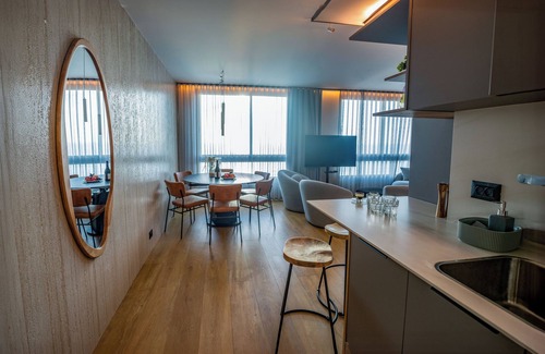 Netanya Apartment | Panoramic Sea View Luxury Suite