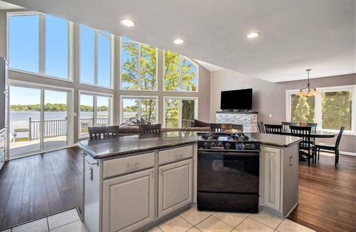 Brighton House | Panoramic view of spectacular all sports lake. 3 bed/3.5 bath