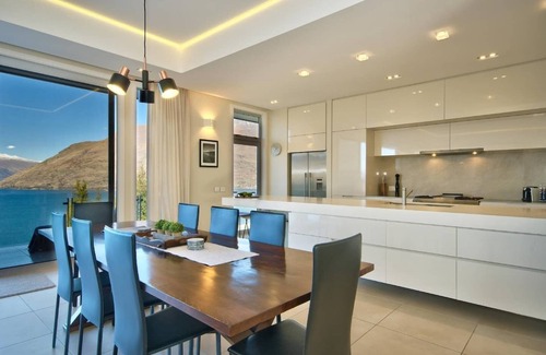 Fernhill House | Panoramic Views 4 bed 4.5 bath,close to Queenstown