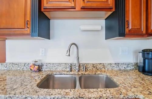 East Price Hill House | Panoramic Views -Downtown Cincinnati