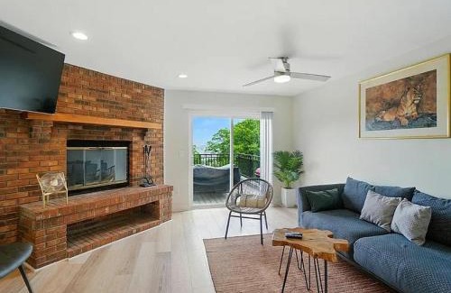 East Price Hill House | Panoramic Views -Downtown Cincinnati