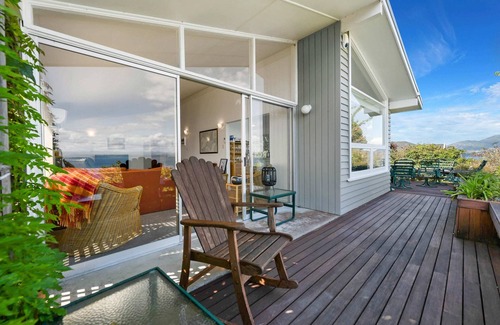Acacia Bay House | Panoramic Views in Acacia Bay! *No Service Fee*