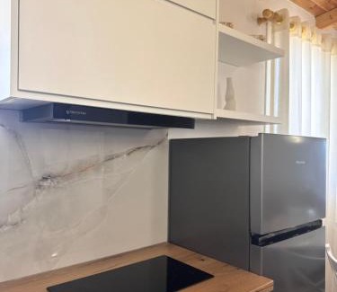 Aliko Apartment | Panoramic Views of Saranda