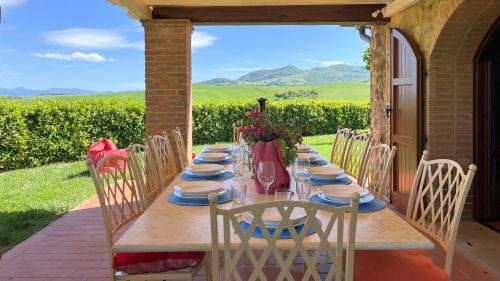 Lajatico Villa | Panoramic Villa Ludovica with private pool - Borgo del Silenzio