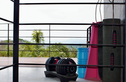 Manzanillo Villa | Panoramic Vistas Above Hermosa Beach
