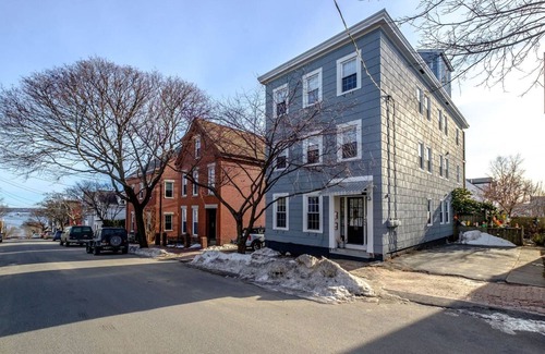 East End Apartment | Panoramic Water, Island & City Views w/Private Roof Deck