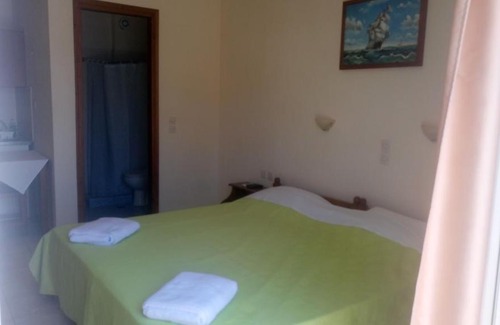 Skiathos House | Pansion Chrisa