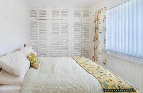 Margam House | Pant Glas Cottage