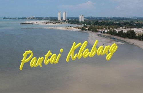 Bukit Rambai Villa | Pantai Klebang48 Villa/30Pax/PrivatePool