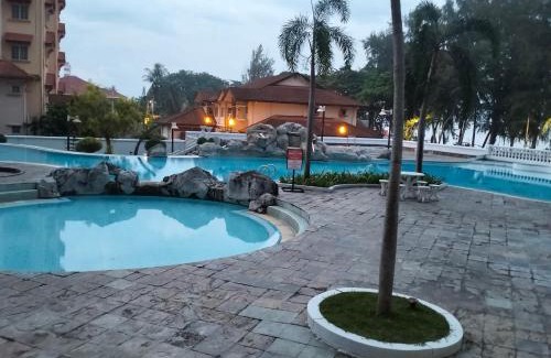 Tanjung Kling Apartment | Pantai Puteri Kondominium