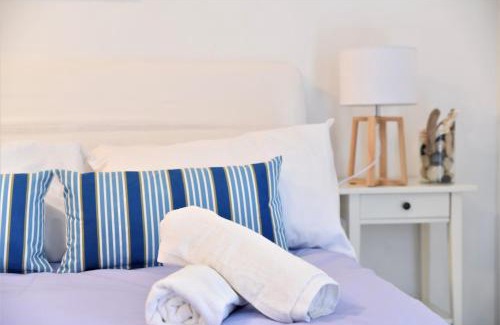 Tavernes Bed & Breakfast | PantaiaHomes - My Little Garden - Piscine - Vue panoramique