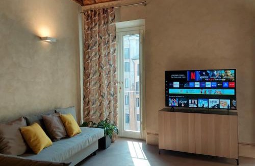 Rome City Centre Apartment | Pantheon in finestra